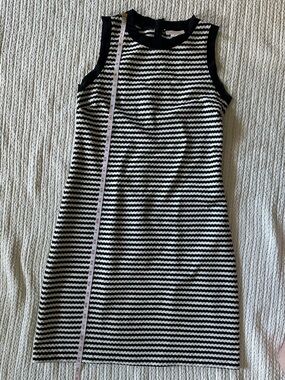 love...ady Black & White Striped Casual Skater Mini Dress